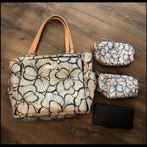 Petunia Pickle Bottom Diaper Bag & bottle caddies